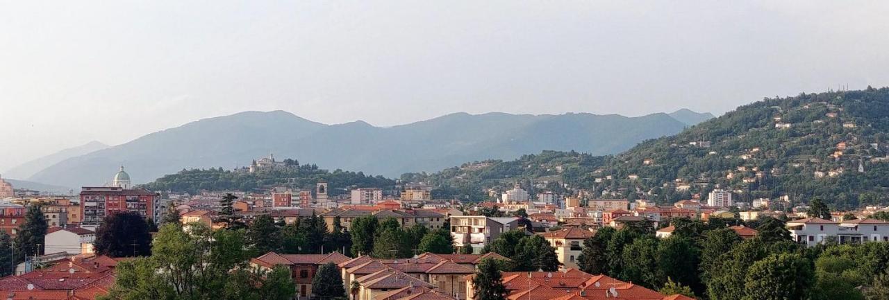 Suite Panorama Brescia Esterno foto